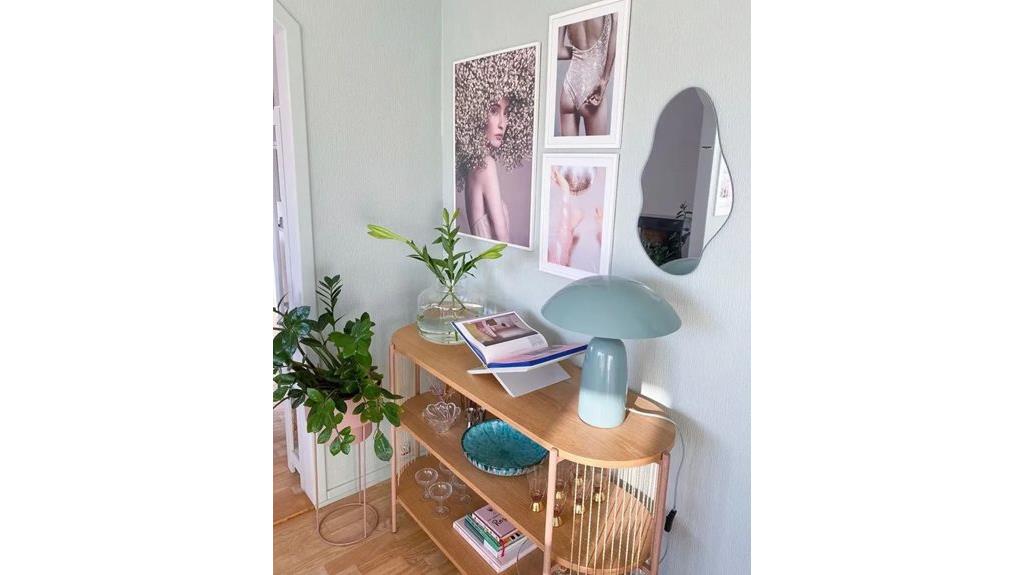 consolidate clutter with console