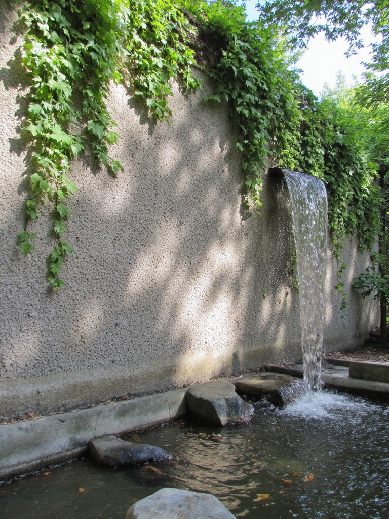 installation de fontaine extérieure