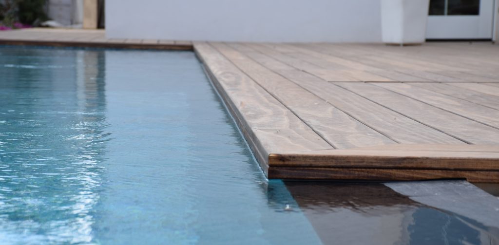 Piscine avec terrasse Accoya residence privee Israel