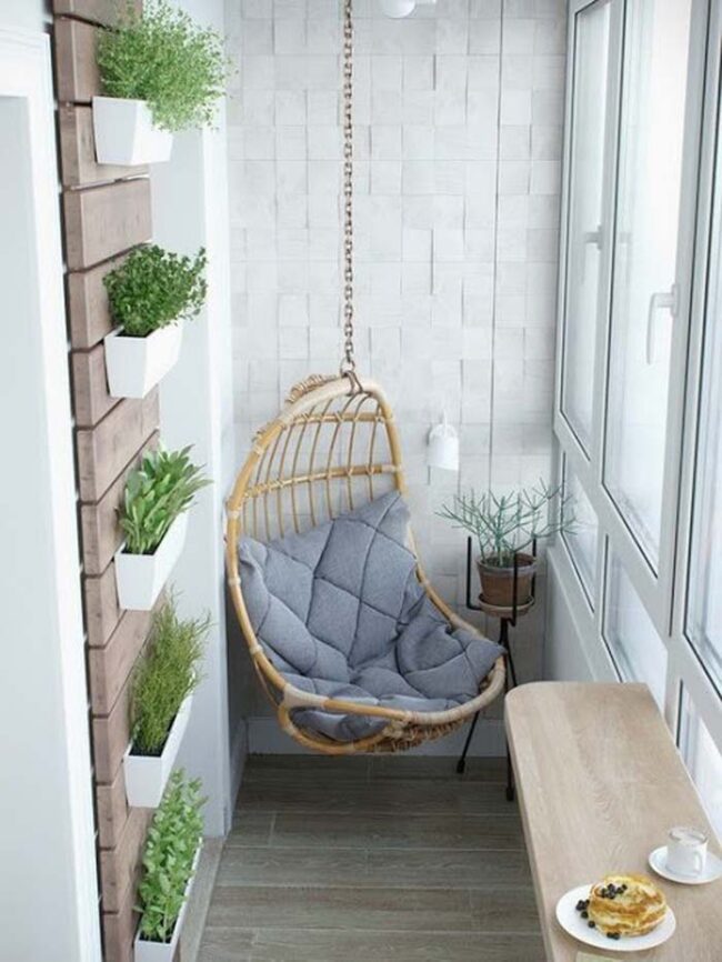 Installer un rideau de bambous suspendus pour l'intimite